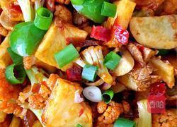 干锅有机花菜土豆片的做法图解3