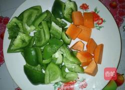 彩椒炒鸡蛋的做法图解3