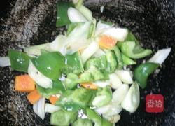 彩椒炒鸡蛋的做法图解9