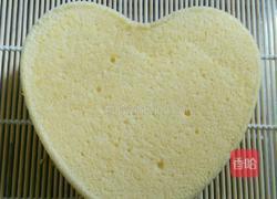 爱心水果蛋糕(四寸)的做法图解1