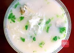 【白萝卜丝鲫鱼汤】的做法图解12