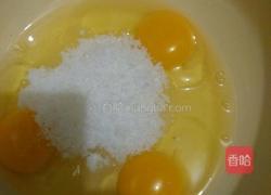 海绵杯子蛋糕的做法图解1