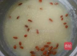 百合小米粥的做法图解5