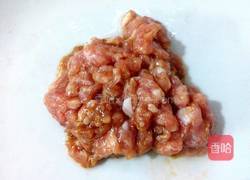 肉沫圆椒炒菜花的做法图解3