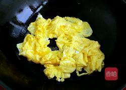 秋葵炒鸡蛋的做法图解4