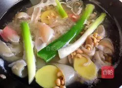 Q Recipe for making pork skin jelly 4