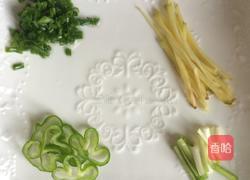 昂刺鱼（黄刺鱼）豆腐汤的做法图解3