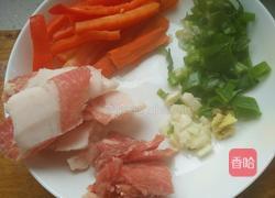 肉片辣炒油麦菜的做法图解2