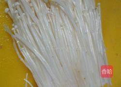 凉拌木耳金针菇的做法图解2
