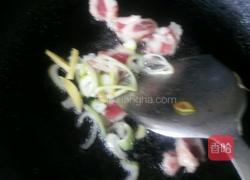 白菜炒蘑菇的做法图解3