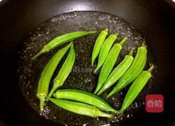 秋葵炒鸡蛋的做法图解4