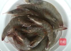 猪肉三鲜大馅水饺的做法图解2