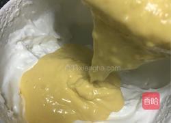 蔓越莓乳酪戚风蛋糕的做法图解9