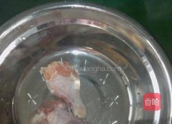 微波炉黑胡椒香小鸡腿的做法图解2