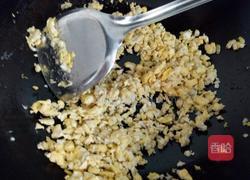 西葫芦鸡蛋虾皮饺子的做法图解2