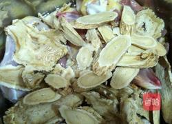 归芪鸡汤的做法图解2