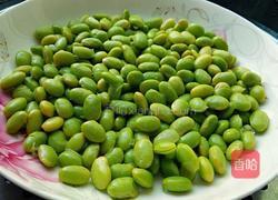 肉末炒毛豆的做法图解1