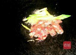 爆炒腊味荷兰豆的做法图解4