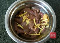 番茄猪肝汤的做法图解2