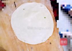 韭菜千层饼的做法图解12