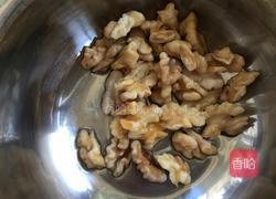 桃仁菠菜的做法图解6