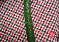 酱油黄瓜的做法图解1