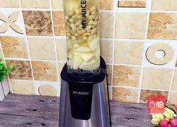 苹果鸡蛋饼，苹果豆浆，好吃到尖叫！[色]的做法图解2