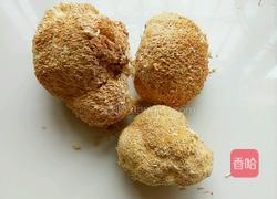 猴头菇炖鸡块的做法图解1