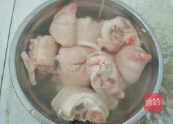 黄豆炖猪蹄的做法图解3