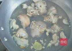 黄豆炖猪蹄的做法图解4