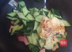 培根鸡蛋炒黄瓜的做法图解10