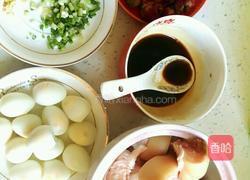 玫瑰猪蹄煲的做法图解1