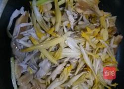 芭蕉花炒鸡丝的做法图解11