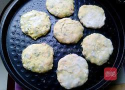 芹菜叶火腿煎饼的做法图解6
