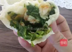 Illustration of how to make shrimp and water spinach buns 17