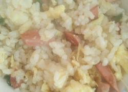 鸡蛋火腿炒米饭