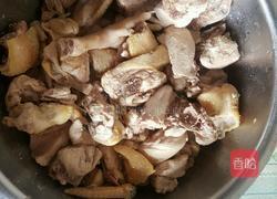 辣椒炒鸡的做法图解1