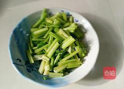 芹菜炒牛肚的做法图解3