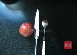 蜂蜜百香果果饮的做法图解2