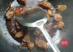 牛腩萝卜煲的做法图解3