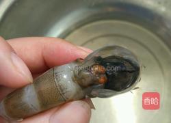 油爆虾的做法图解2