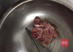 芹菜香干炒肉的做法图解10