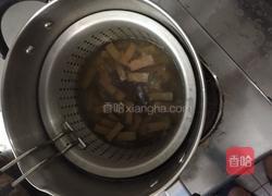 芹菜香干炒肉的做法图解13