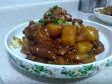 土豆炖鸡肉