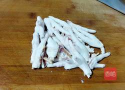 红枣桂圆花生煲鸡爪的做法图解3