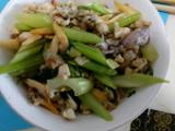 蛤蜊肉炒芹菜