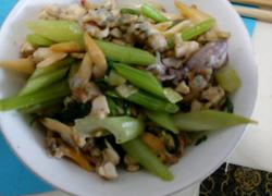 蛤蜊肉炒芹菜