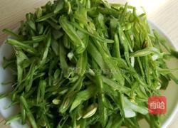 尖椒炒蚕豆的做法图解2