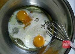 四寸戚风的做法图解2