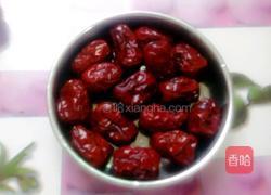 红枣糯米的做法图解1